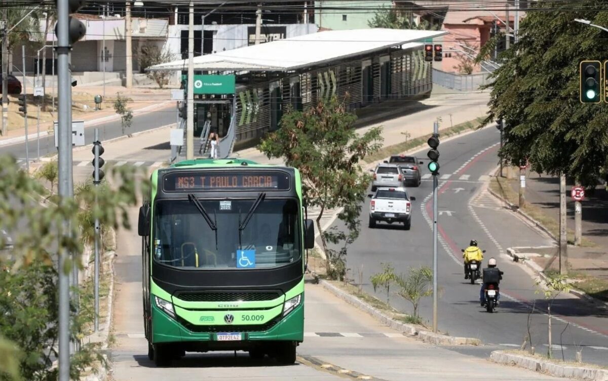 Tarifa zero nos ônibus pode reduzir inflação, mas aponta desafio financeiro