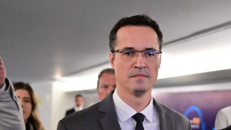 Tse adia julgamento sobre candidatura de Deltan Dallagnol ao Senado