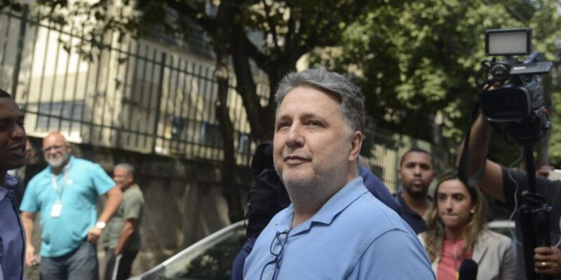 TSE determina anulação de votos para Garotinho ao governo do RJ