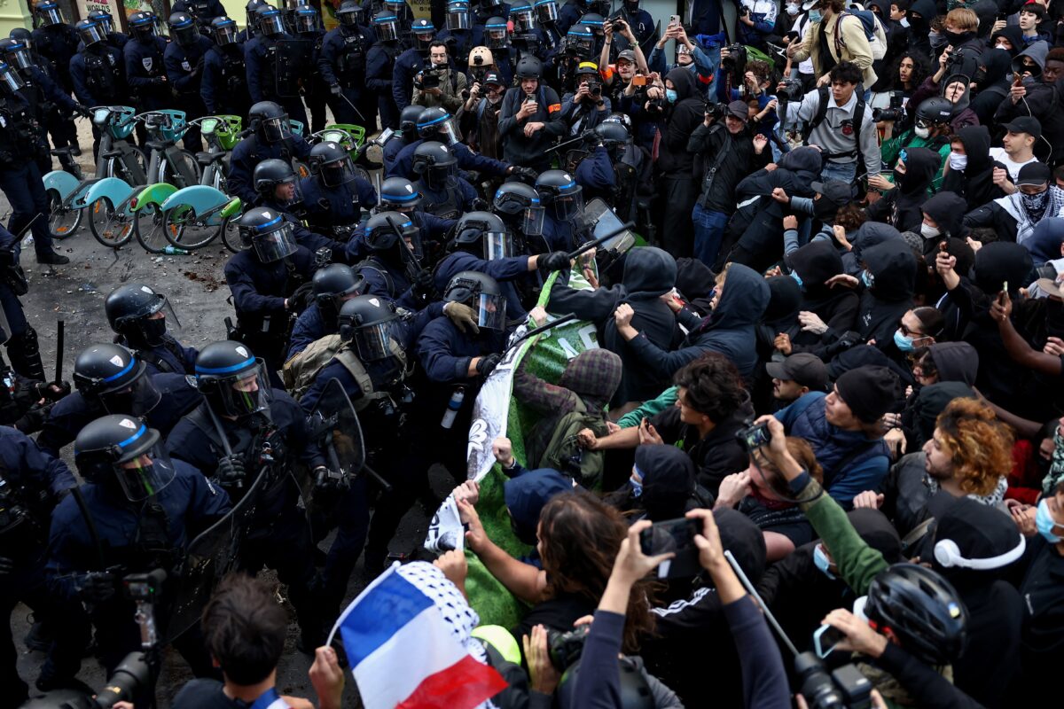 Como a geração Z usa as redes para liderar protestos pelo mundo