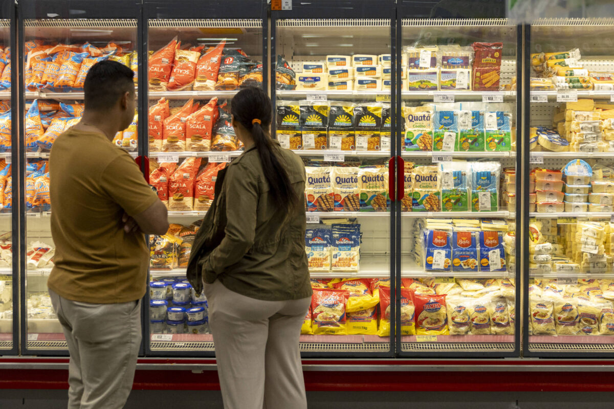 Varejo de alimentos cresce e supermercados apontam reflexo do fim das bets